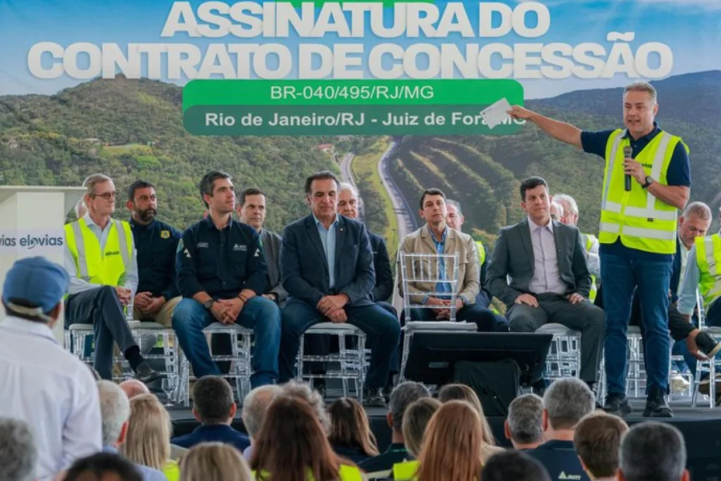 assinatura do contrato