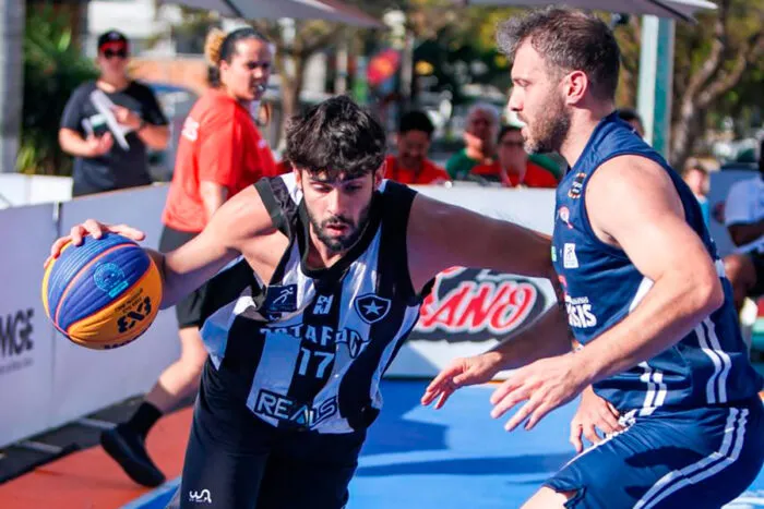 Campeonato Sul-Americano de Basquete 3x3 acontece em Juiz de Fora 2 Equipes de Juiz de Fora participam do Campeonato Sul-Americano de Basquete 3x3