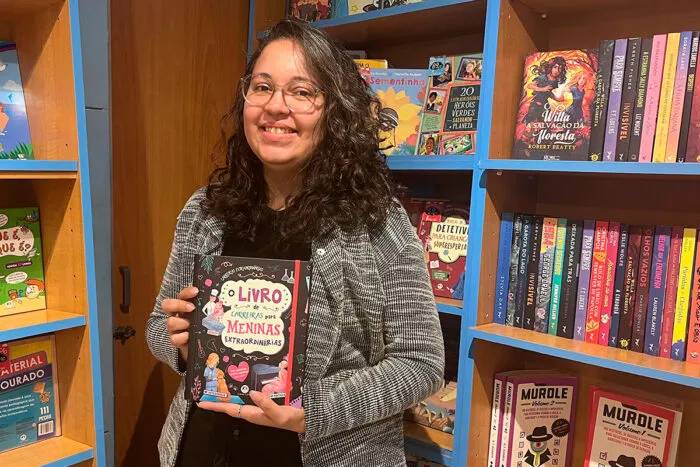 Semana do Dia das Crianças movimenta as ruas e alavanca vendas em Juiz de Fora 6 crianca livraria credito fernanda castilho