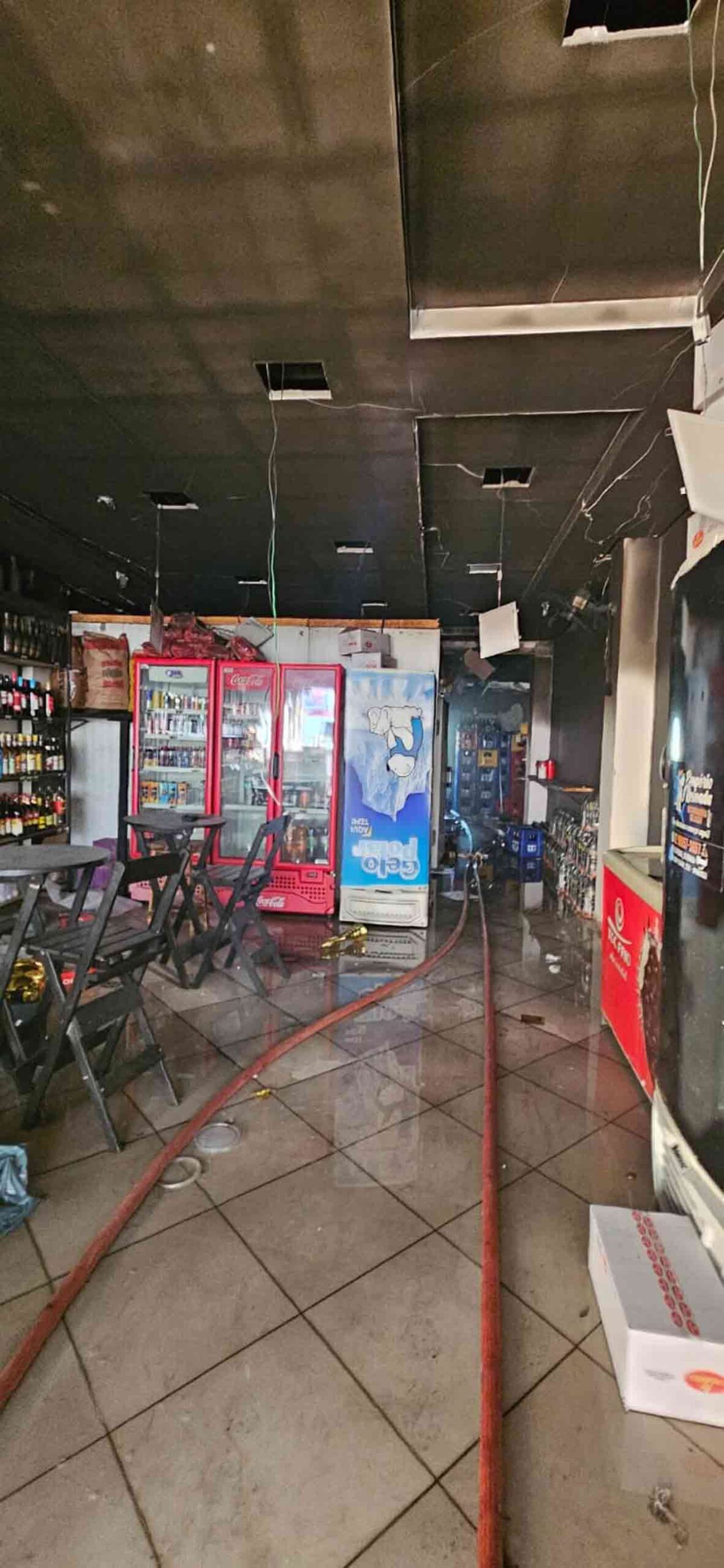 incendio-distribuidora-de-bebidas-ipiranga-foto-bombeiros incendio-distribuidora-de-bebidas-ipiranga-foto-bombeiros