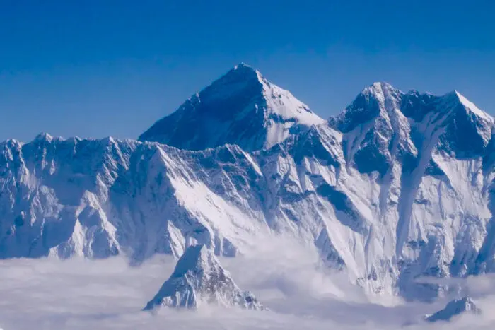 monte everest by narendra shrestha editada