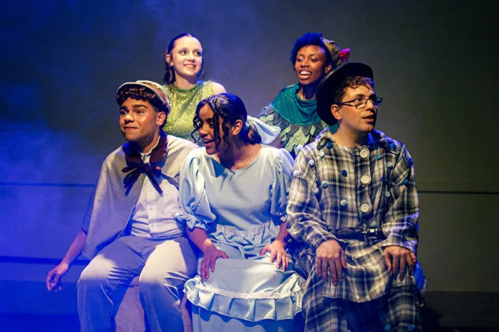 Espetáculo 'Peter e Wendy' leva o público juiz-forano de volta à Terra do Nunca 2 peter e wendy 14 site