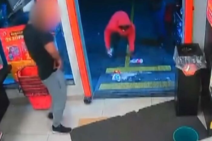 PM que matou homem com 11 tiros após furto de sabão é condenado a dois anos em regime semiaberto 1 PM que matou homem com 11 tiros após furto de sabão é condenado a dois anos em regime semiaberto