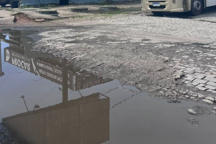 Poças d’água na Avenida JK preocupam moradores do Nova Era
