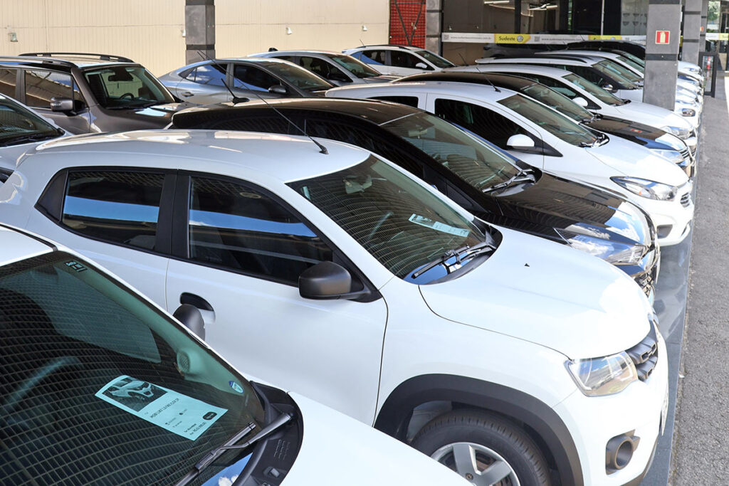 Plataforma aponta cores que lideram buscas por carros no Brasil 2 Plataforma aponta cores que lideram buscas por carros no Brasil