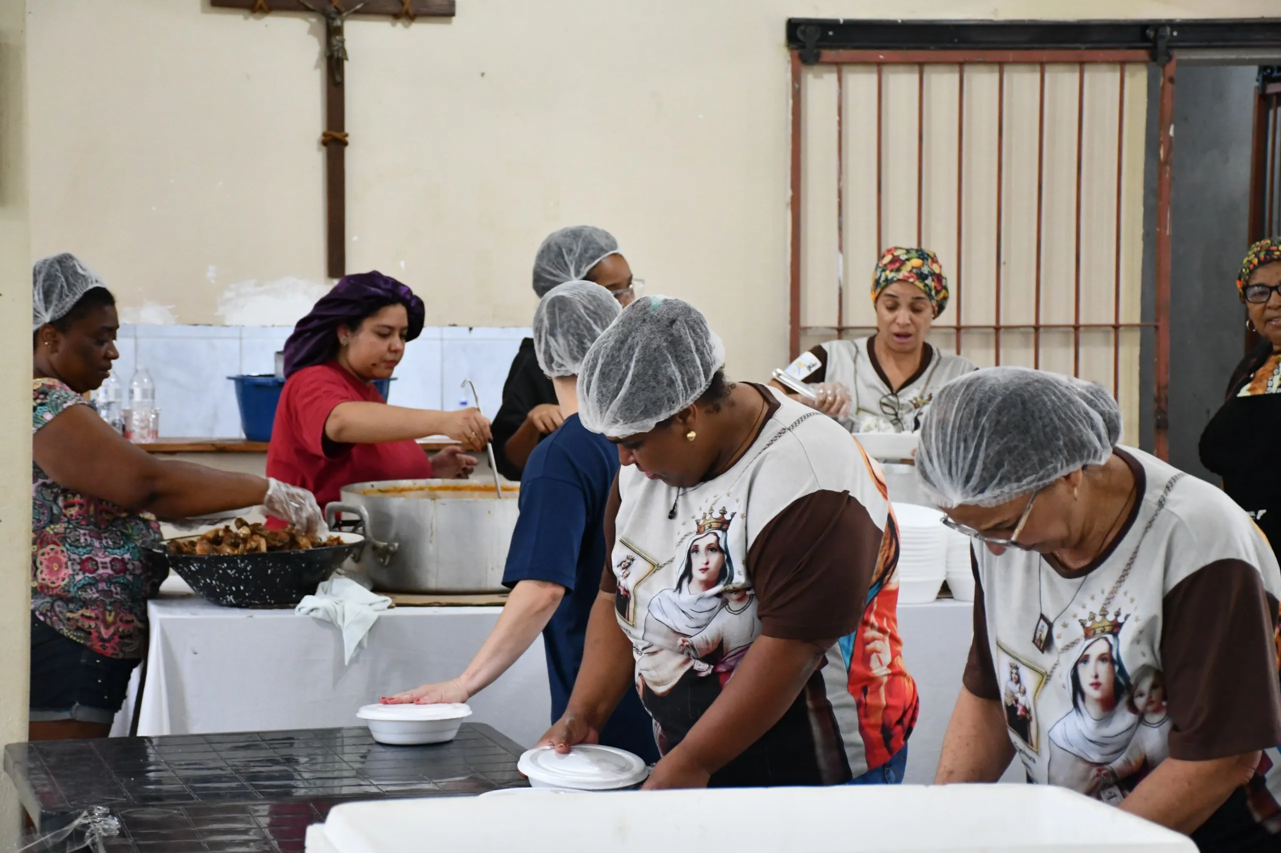 Igreja São Pio X promove ação social com serviços gratuitos no Ipiranga 2 WhatsApp Image 2025 11 11 at 15.08.01