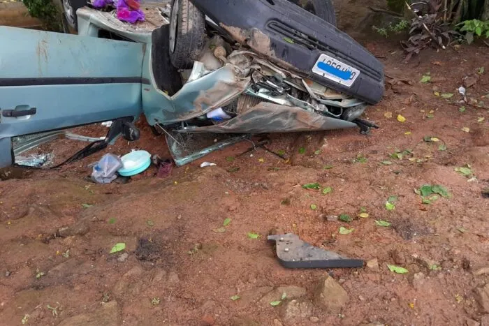 Acidente na BR-040 deixa duas pessoas mortas 2 Acidente na BR-040 deixa duas pessoas mortas