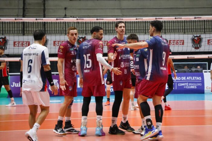 JF Vôlei sofre a virada para o Sesi Bauru e continua na lanterna da Superliga