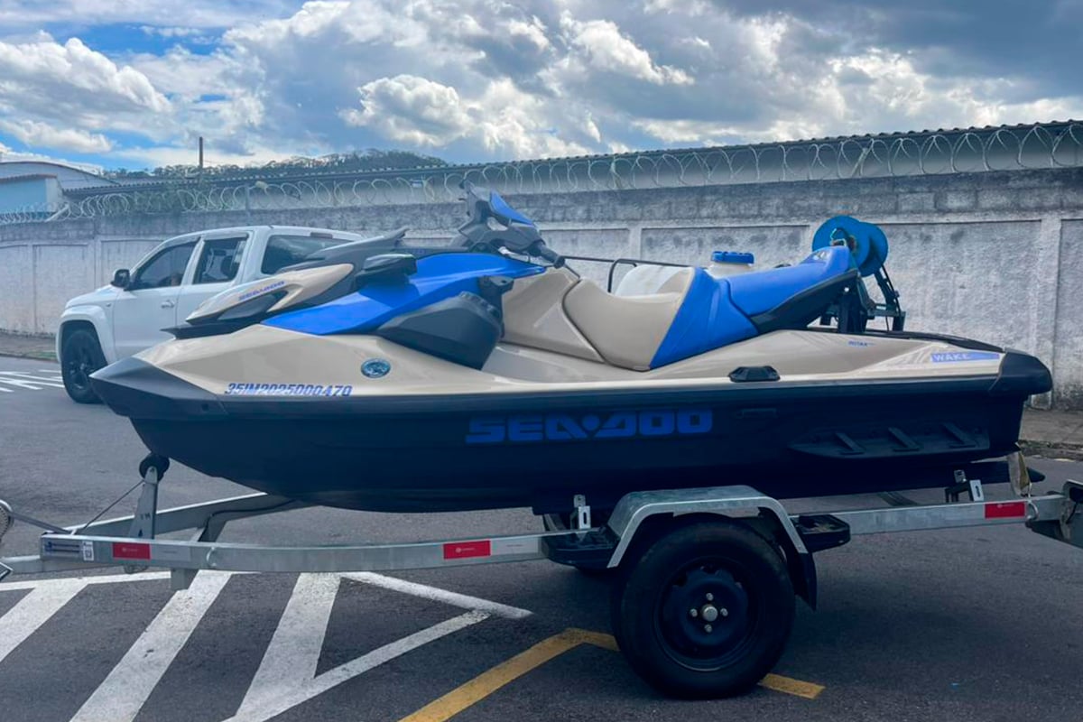 jovens-presos-crimes-fraudes-jet-ski