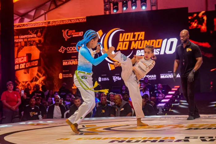 Capoeirista juiz-forana de 11 anos é referência na modalidade 3 Capoeirista juiz-forana de 11 anos se destaca no cenário nacional