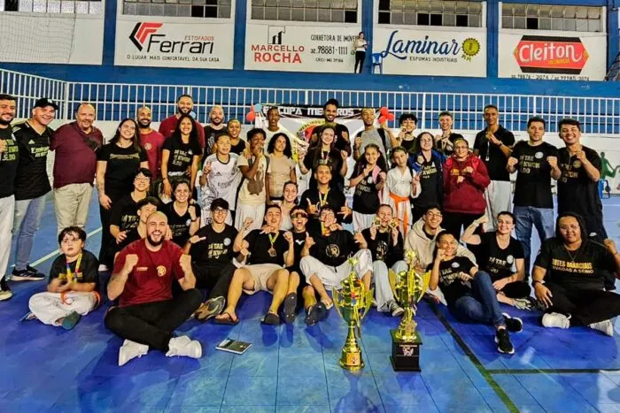 Academia de Taekwondo de Juiz de Fora conquista 42 medalhas em torneio da região