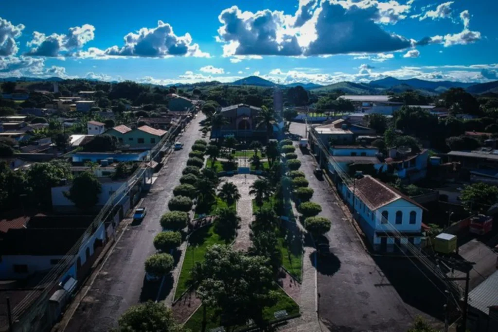 Cidade mineira com 4 mil habitantes abre concurso com salários de até R$ 17 mil 1 Goiana Divulgacao Camara de Goiana