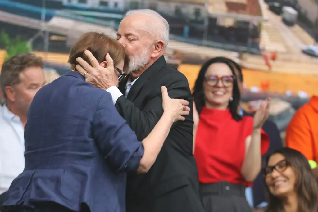 Lula cita Margarida Salomão como opção do PT ao Governo de Minas em 2026 1 Lula cita Margarida Salomão como opção do PT ao Governo de Minas em 2026