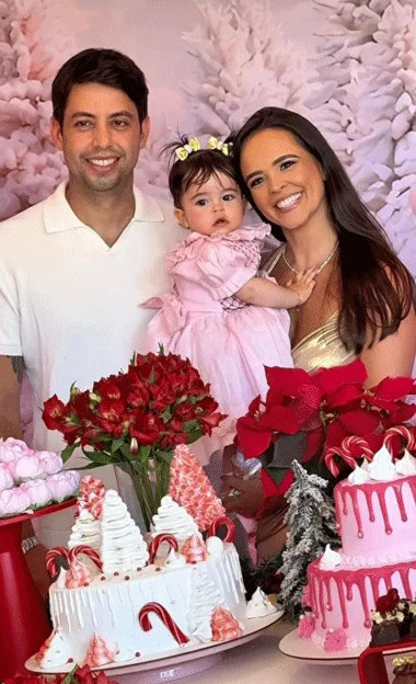 aniversario 1 Manuela 291225 Giglia Foto ROSIANE MARINHO