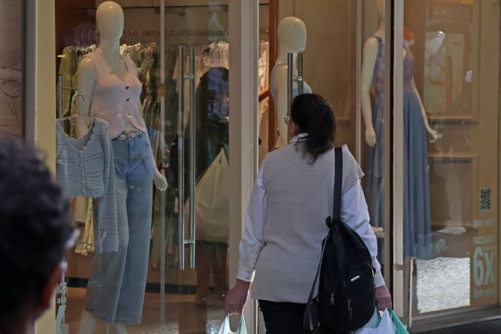 JF cria mais de 6 mil empregos em 11 meses e é a 3ª na geração de vagas em Minas 1 emprego comercio