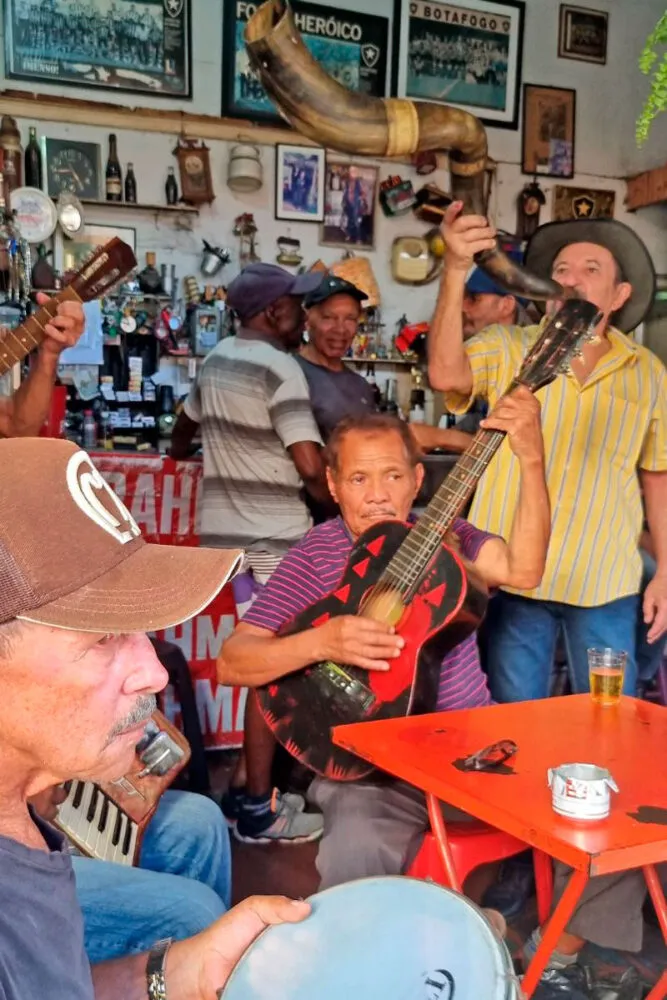 Frances Bar Sertanejo mantém cultura da roça viva no Centro de Juiz de Fora 10 frances bar sertanejo