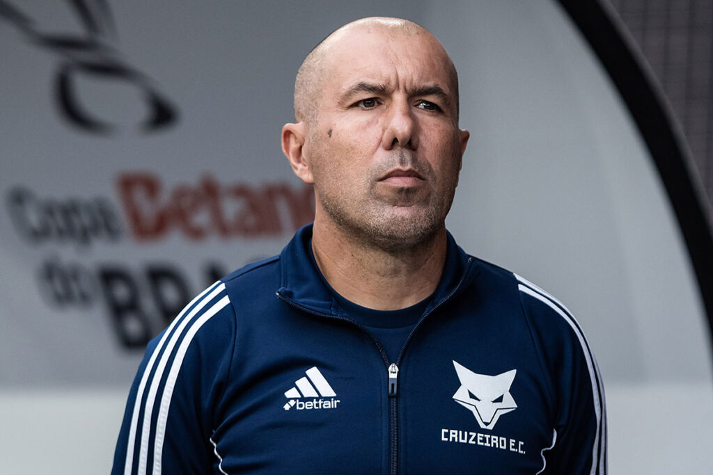 leonardo jardim by gustavo aleixo cruzeiro editada
