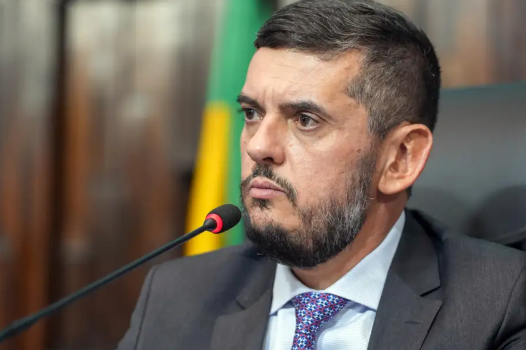 rodrigo bacellar presidente da alerj