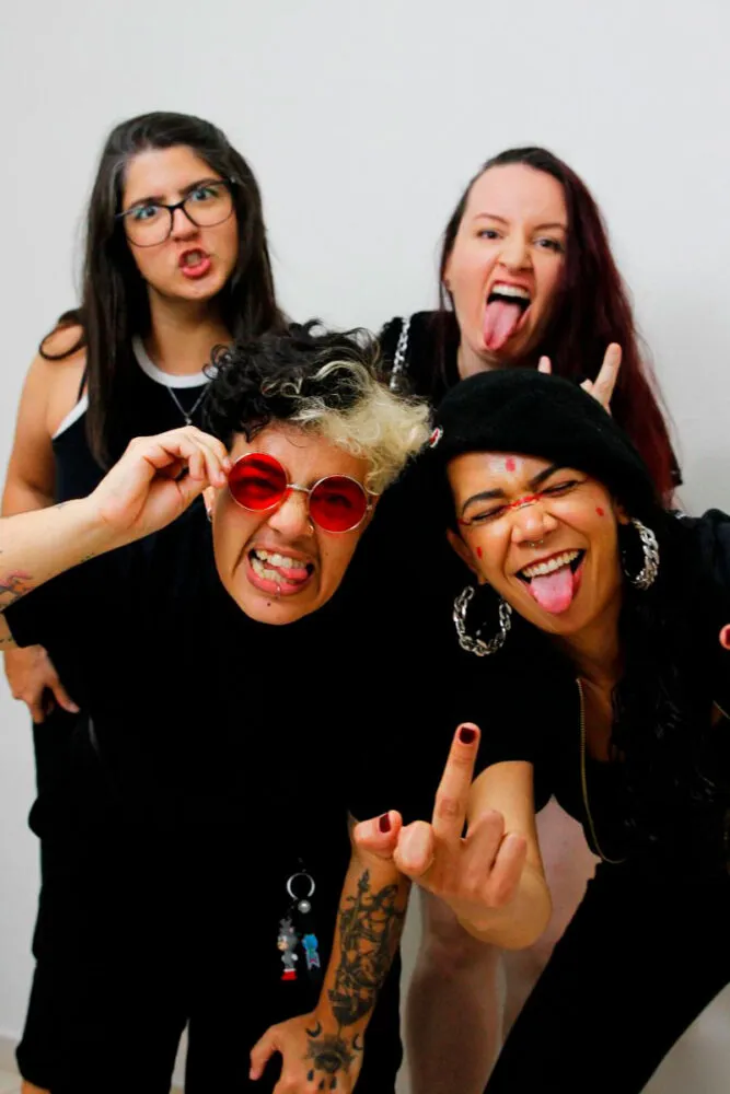 Valla lança single ‘Revolução’ e se apresenta no Dominikaos 2 valla single