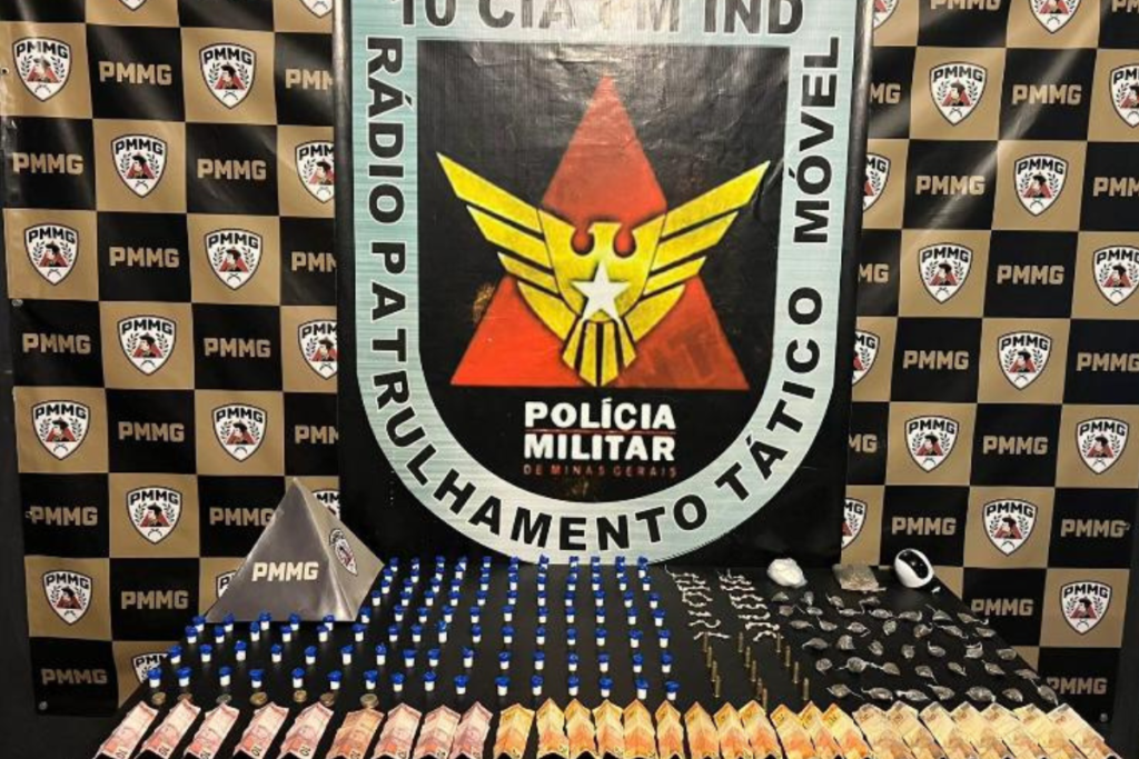 Cocaína e maconha são encontradas enterradas em área de mata; adolescente é apreendido 1 1200 x 800 2 1