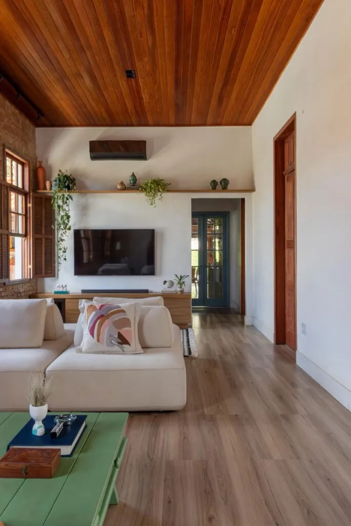 167b16a2-b43a-4ff5-a8f6-0b57f1951e54 167b16a2-b43a-4ff5-a8f6-0b57f1951e54