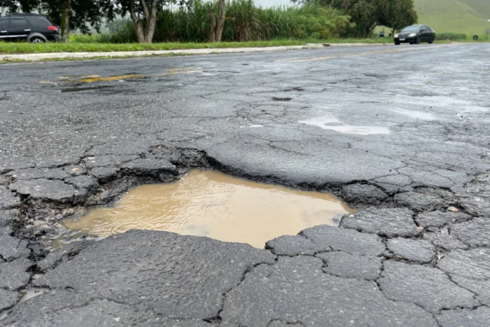 Quase 80% das rodovias de Minas têm fragilidades que agravam acidentes