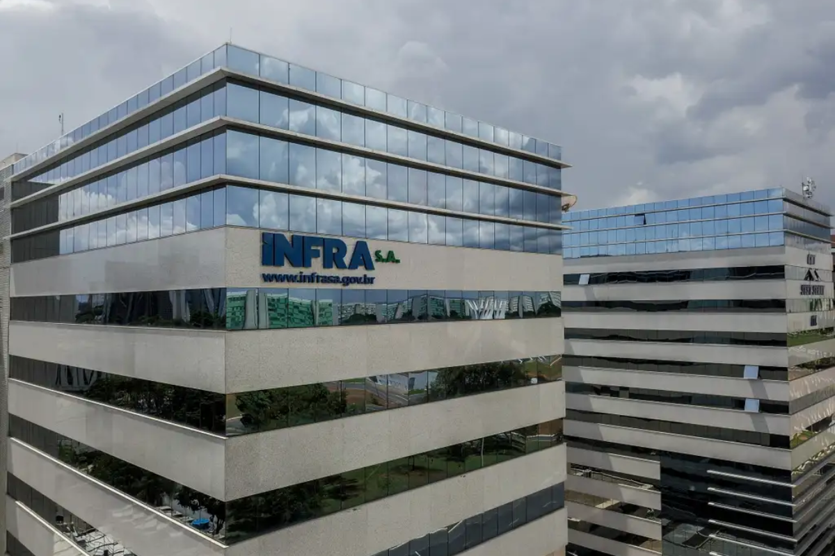 Concurso da União oferece vagas com salários a partir de R$ 10 , 8 mil