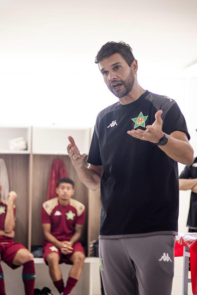 Após empate com o Flamengo, técnico juiz-forano tem duelo contra o Botafogo no Carioca 1 Após empate com o Flamengo, técnico juiz-forano tem duelo contra o Botafogo no Carioca