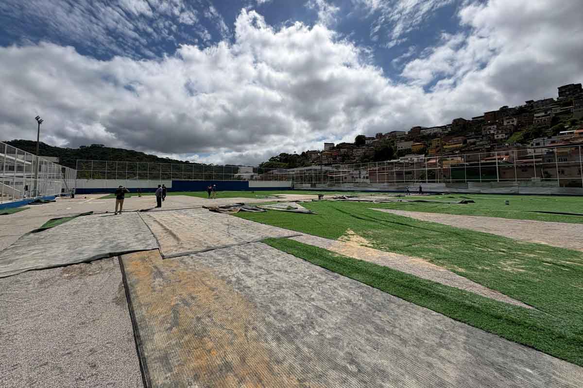 Obras do campo do Cerâmica seguem inacabadas mesmo com marcação de cerimônia de inauguração
