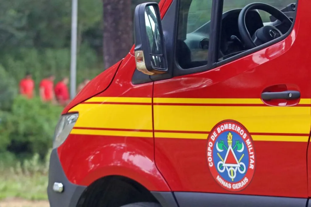 corpo de bombeiros foto leonardo costa