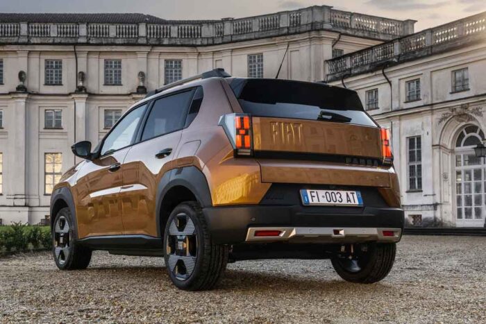 Fiat Grande Panda chega em 2026 ao Brasil e será rebatizado e produzido em Minas 2 Fiat Grande Panda chega em 2026 ao Brasil e será rebatizado e produzido em Minas