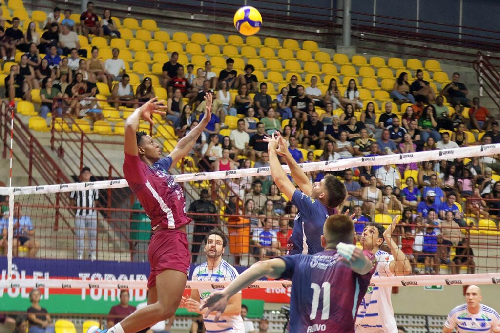Com promoção de ingressos, JF Vôlei recebe Goiás pela Superliga