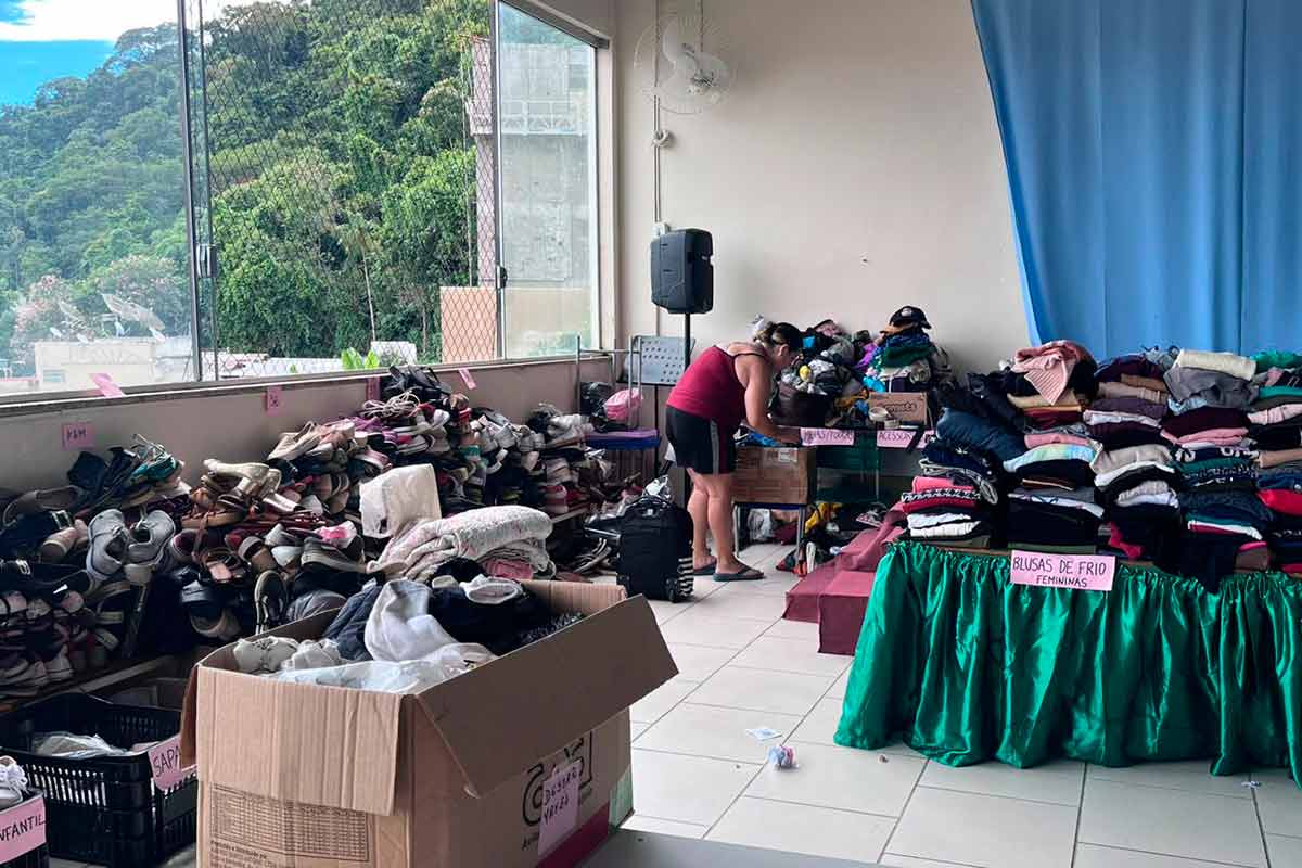 Abrigos escola em JF Fernanda Castilho 14