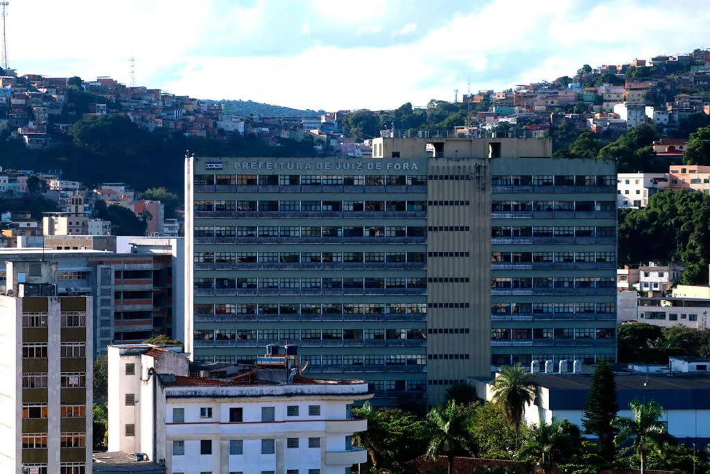 Com dívida de R$ 20 milhões, Prefeitura propõe reestruturação do Saúde Servidor