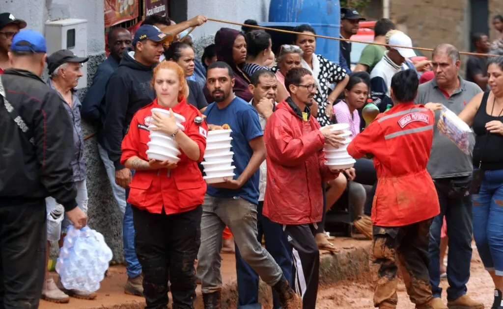 Desastre em Juiz de Fora e Ubá deixa 25 mortos; bombeiros buscam 43 desaparecidos 1 Parque Burnier - Leonardo Costa