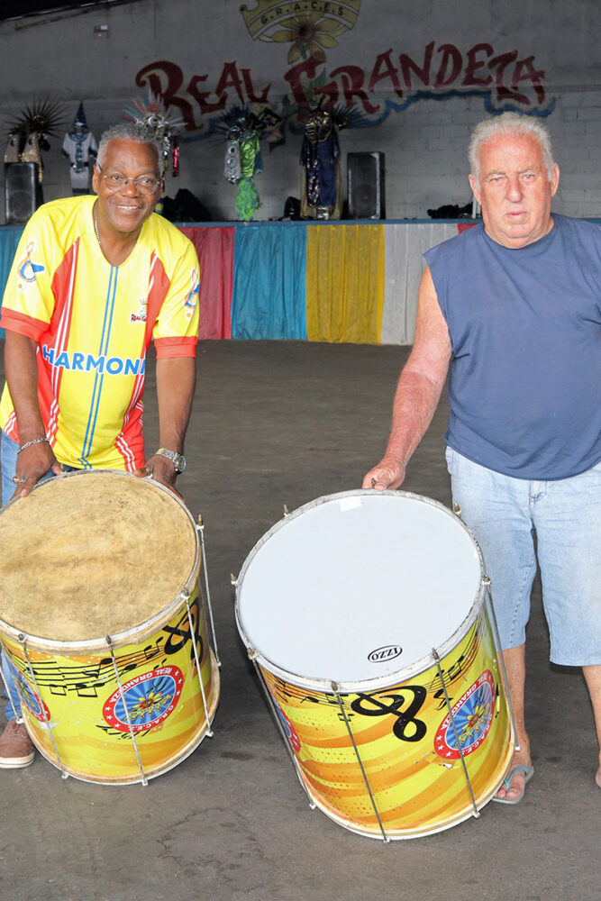 Para além dos barracões: o impacto econômico dos desfiles das escolas de samba em Juiz de Fora 10 carnaval escola real grandeza