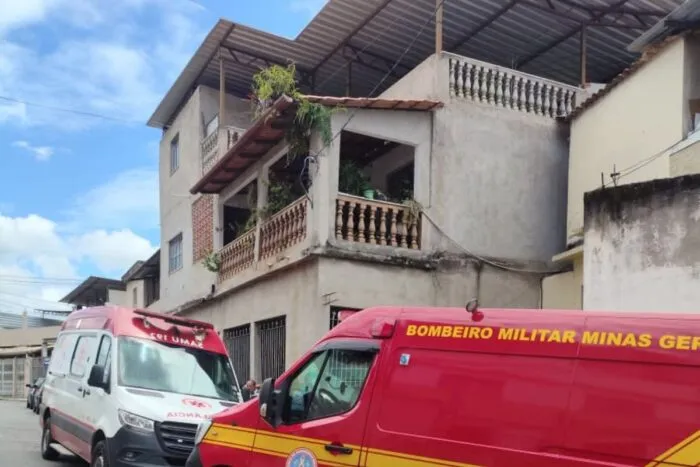 Homem morre após cair de árvore de 4 metros