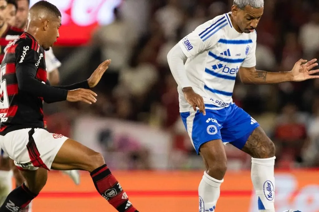 Flamengo x Cruzeiro: campeões estaduais duelam no Maracanã sob pressão no Brasileirão; confira onde assistir