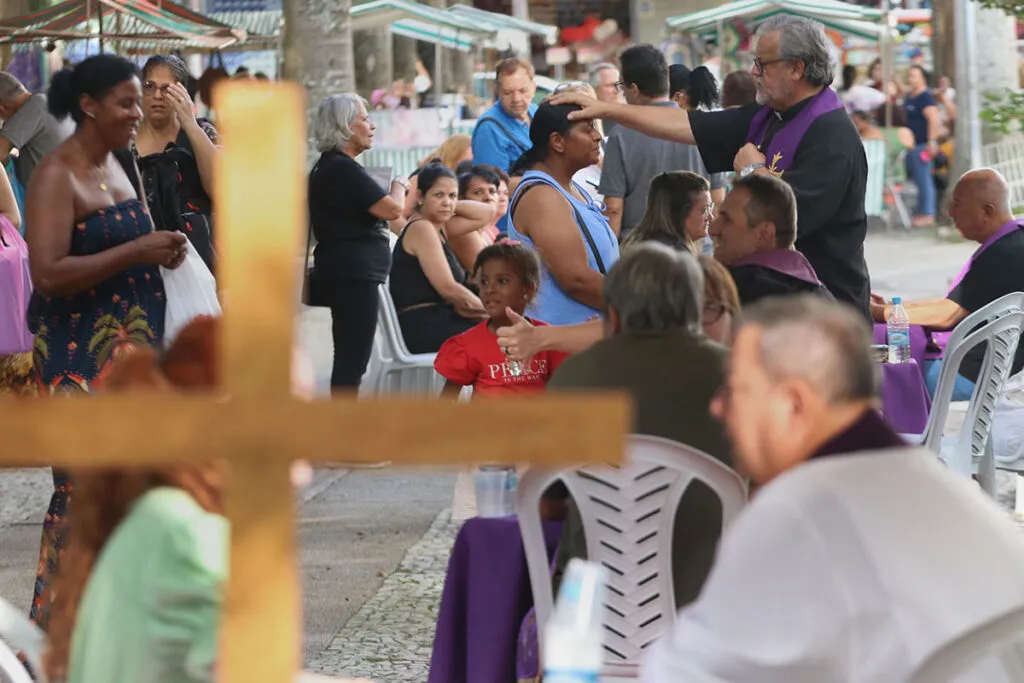 CONFISSÃO-NO-PARQUE---FELIPE-COURI-(1)