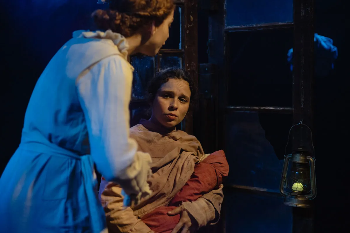 CURITIBA---Doce-Árido---Marcella-Calixto-(1) CURITIBA---Doce-Árido---Marcella-Calixto-(1)