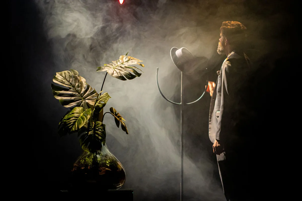 CURITIBA---Versão-Demo---Thais-Andressa-(2) CURITIBA---Versão-Demo---Thais-Andressa-(2)