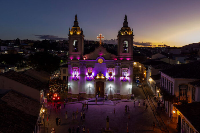 'Luzes no patrimônio': Semana Santa em Minas terá iluminação cênica em igrejas históricas 1 semana santa em minas