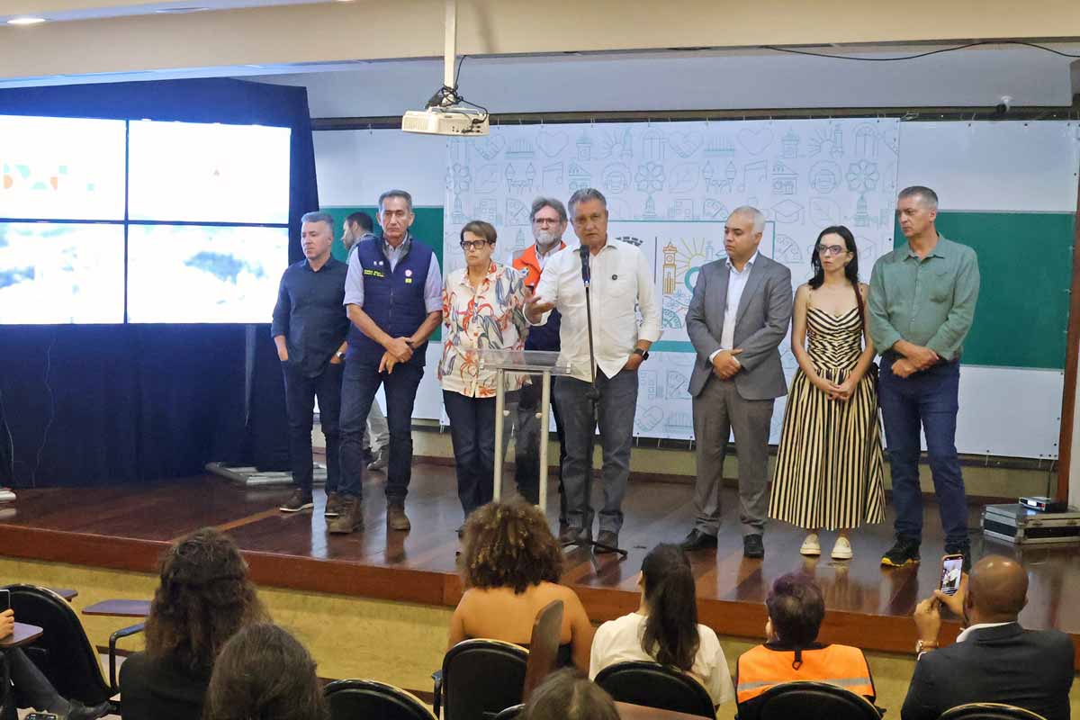 Pelo menos duas mil famílias de JF devem receber moradias de R$ 200 mil 1 Pelo menos duas mil famílias de JF devem receber moradias de R$ 200 mil