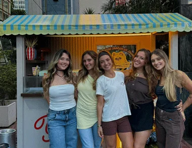 Manuella Zacharias Coelho 170326 Giglia com corte