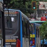 Parada LGBTQIA+ altera trânsito e itinerário de 177 linhas de ônibus neste domingo em Juiz de Fora 7 Duas linhas de ônibus têm mudanças no itinerário, e desvios do transporte coletivo são atualizados