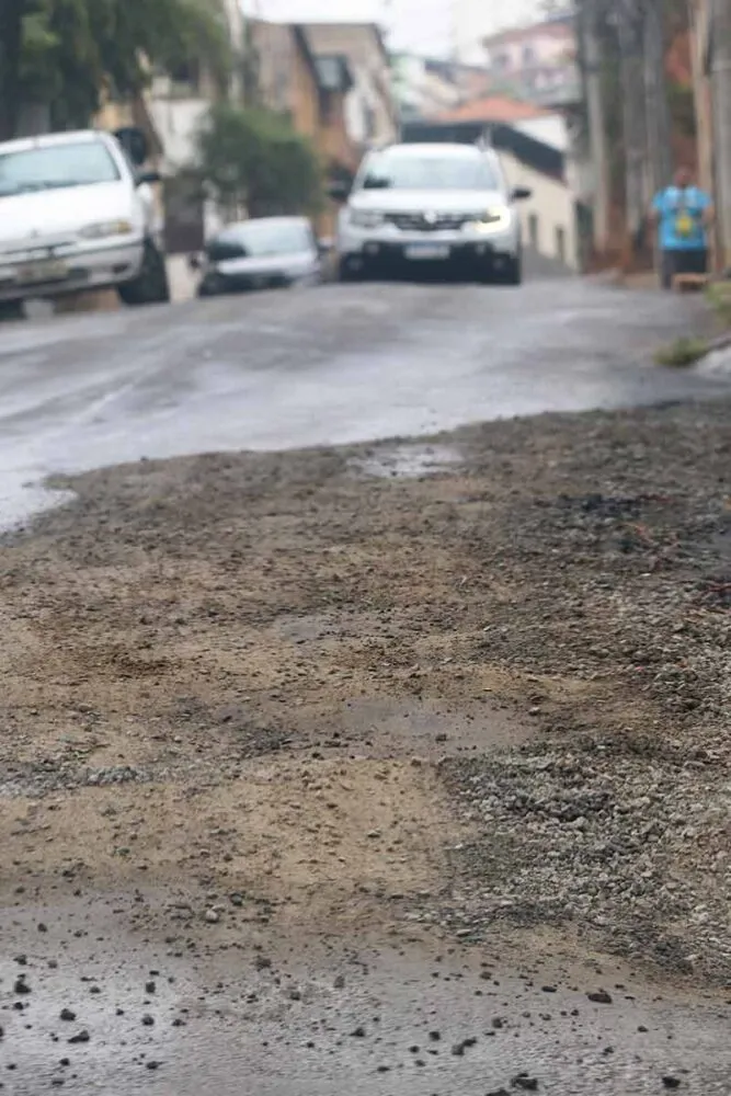 Deslizamentos mudam rotina e deixam moradores em vigília no Santa Cecília 3 SANTA CECILIA FELIPE COURI 11