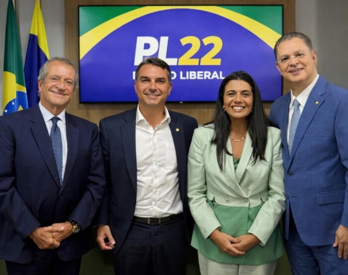 Delegada Ione confirma ida ao PL e reforça posicionamento político para 2026 2 SaveClip.App 653530620 18402863905178263 6182413714006982526 n72