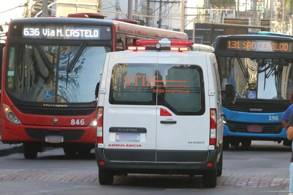 Quando a cidade atrasa o socorro: como a infraestrutura urbana afeta ambulâncias em JF 3 Quando a cidade atrasa o socorro: como a infraestrutura urbana afeta ambulâncias em JF