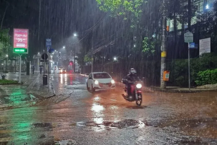 Chuva volta à Zona da Mata no fim de semana; Inmet emite alerta para Juiz de Fora
