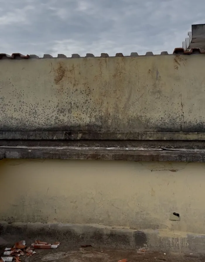 Morador mostra rota de fuga improvisada para salvar a família em prédio atingido no Paineiras